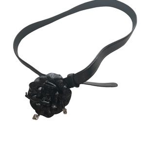 BRIGHTON BLACK LEATHER FLOWER BUCKLE BELT/NEVER WORN (34)